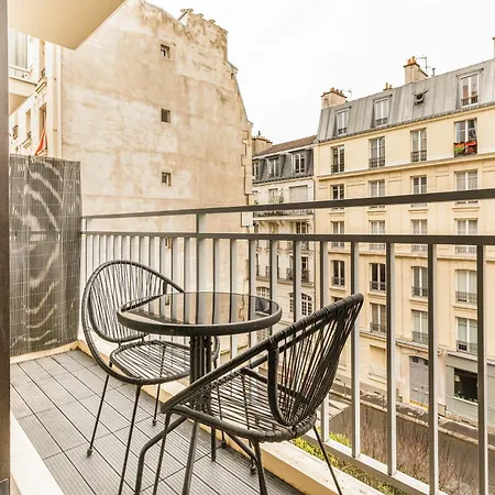 Du 12eme, Parking Gratuit Et Metro Parigi